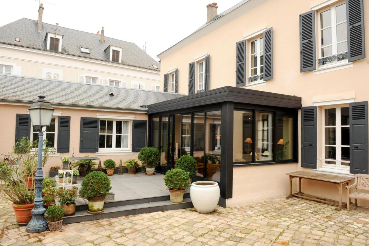 Bed and Breakfast Le Jardin Cathedrale Chartres Exterior foto