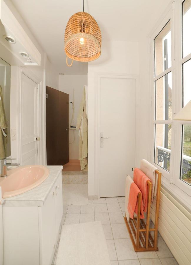 Bed and Breakfast Le Jardin Cathedrale Chartres Exterior foto